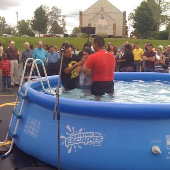 Meet your Posher, Cristina - Picture 1 of 1